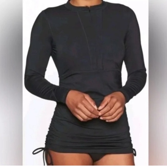 ATHLETA Tidal Ruched Rash Guard - Picture 2 of 2